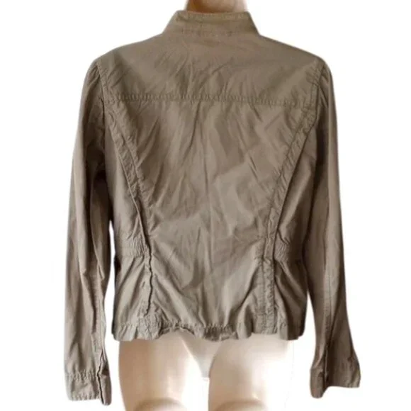 NWOT Ann Taylor Loft Cotton Utility Jacket M Khaki Military Zippers Snaps - Picture 2 of 4